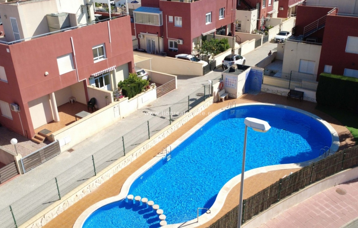 Перепродажа - Town House - Orihuela Costa - Villamartín
