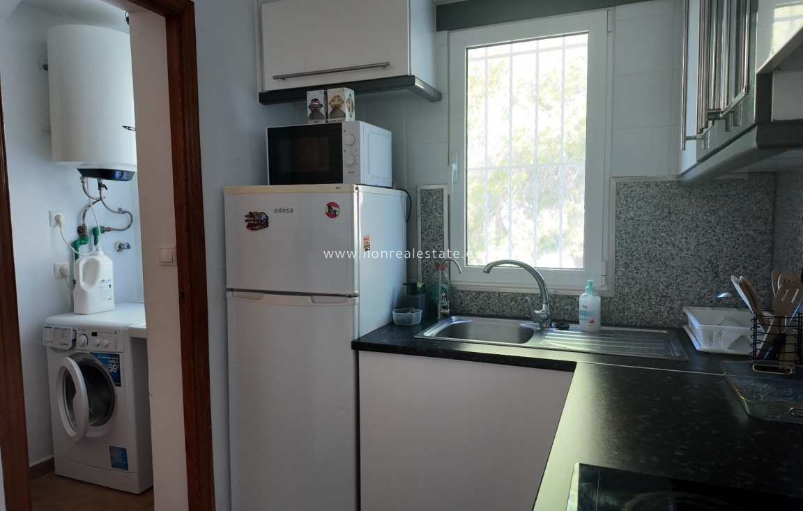Перепродажа - Town House - Orihuela Costa - Villamartín
