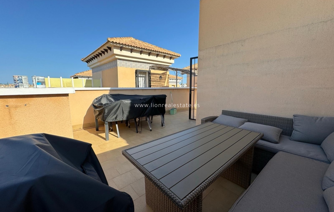 Перепродажа - Town House - Orihuela Costa - Villamartín