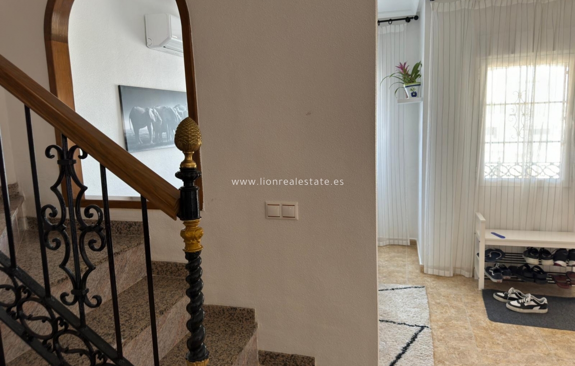 Перепродажа - Town House - Orihuela Costa - Villamartín