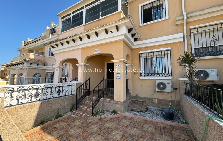 Перепродажа - Town House - Orihuela Costa - Villamartín