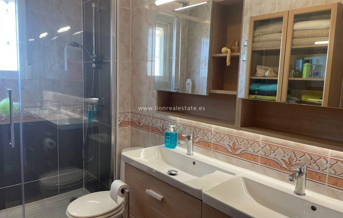 Перепродажа - Town House - Orihuela Costa - Villamartín