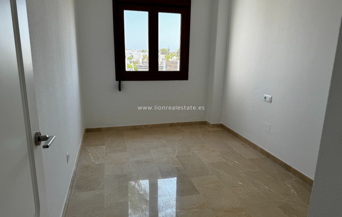 Перепродажа - Town House - Orihuela Costa - Villamartín