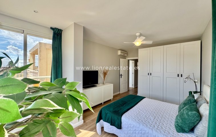 Перепродажа - Town House - Orihuela Costa