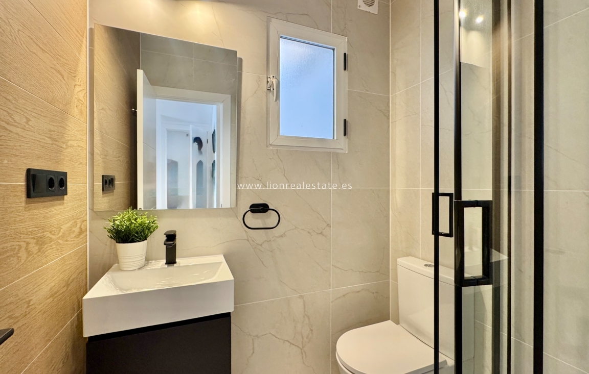 Перепродажа - Town House - Orihuela Costa