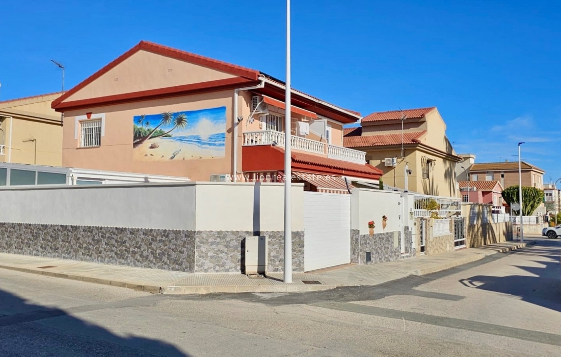 Перепродажа - Town House - San Javier