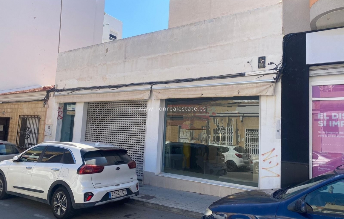 Перепродажа - Town House - Torrevieja - Centro