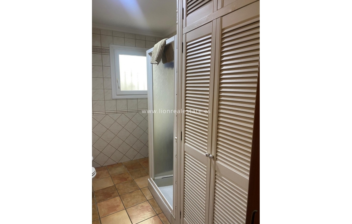 Перепродажа - Town House - Torrevieja - Centro