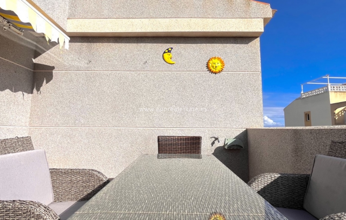 Перепродажа - Town House - Torrevieja - La Siesta - El Salado -  Torreta