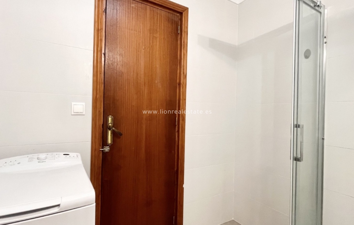 Перепродажа - Town House - Torrevieja - La Siesta - El Salado -  Torreta