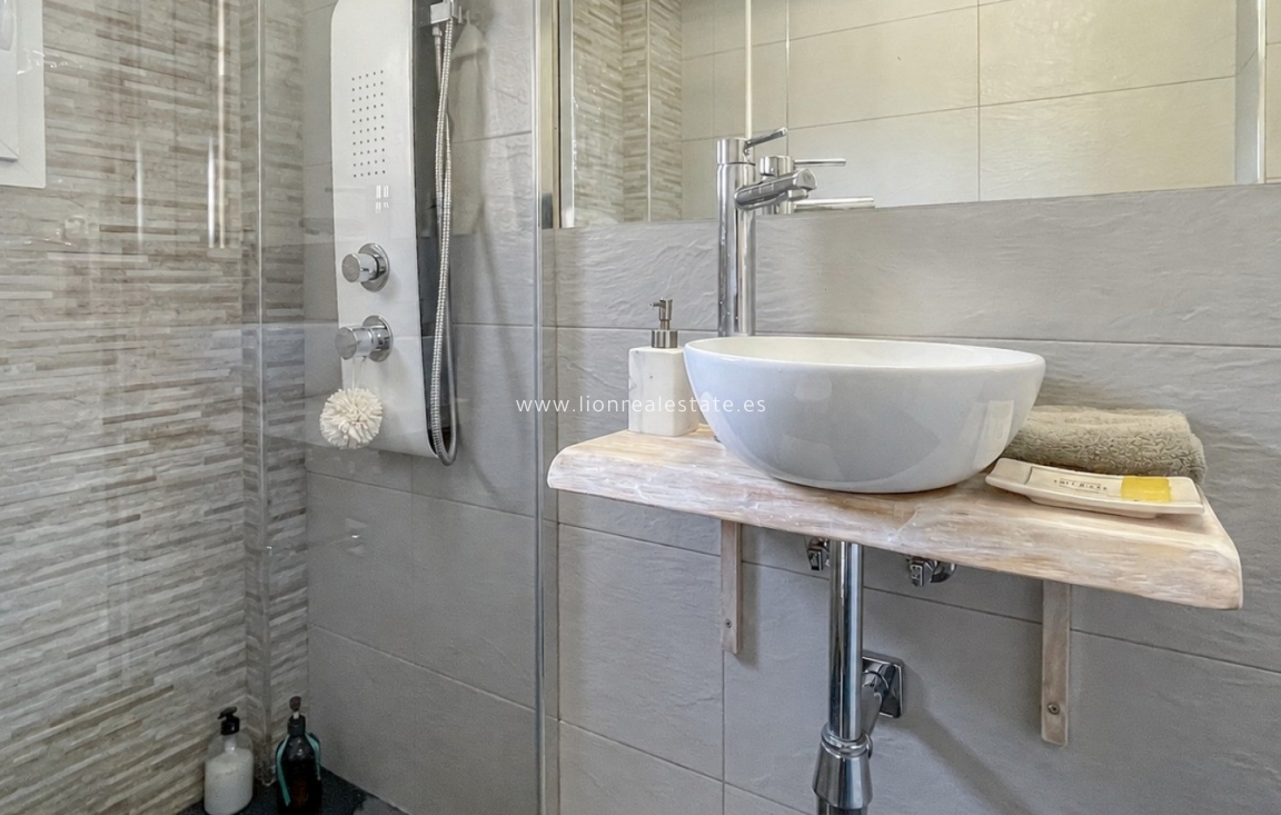 Перепродажа - Town House - Torrevieja - La Siesta - El Salado -  Torreta