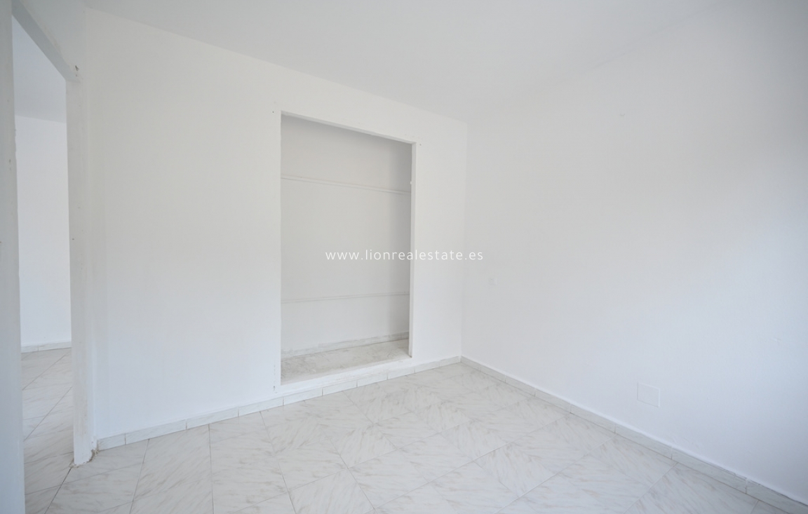 Перепродажа - Town House - Torrevieja - La Siesta