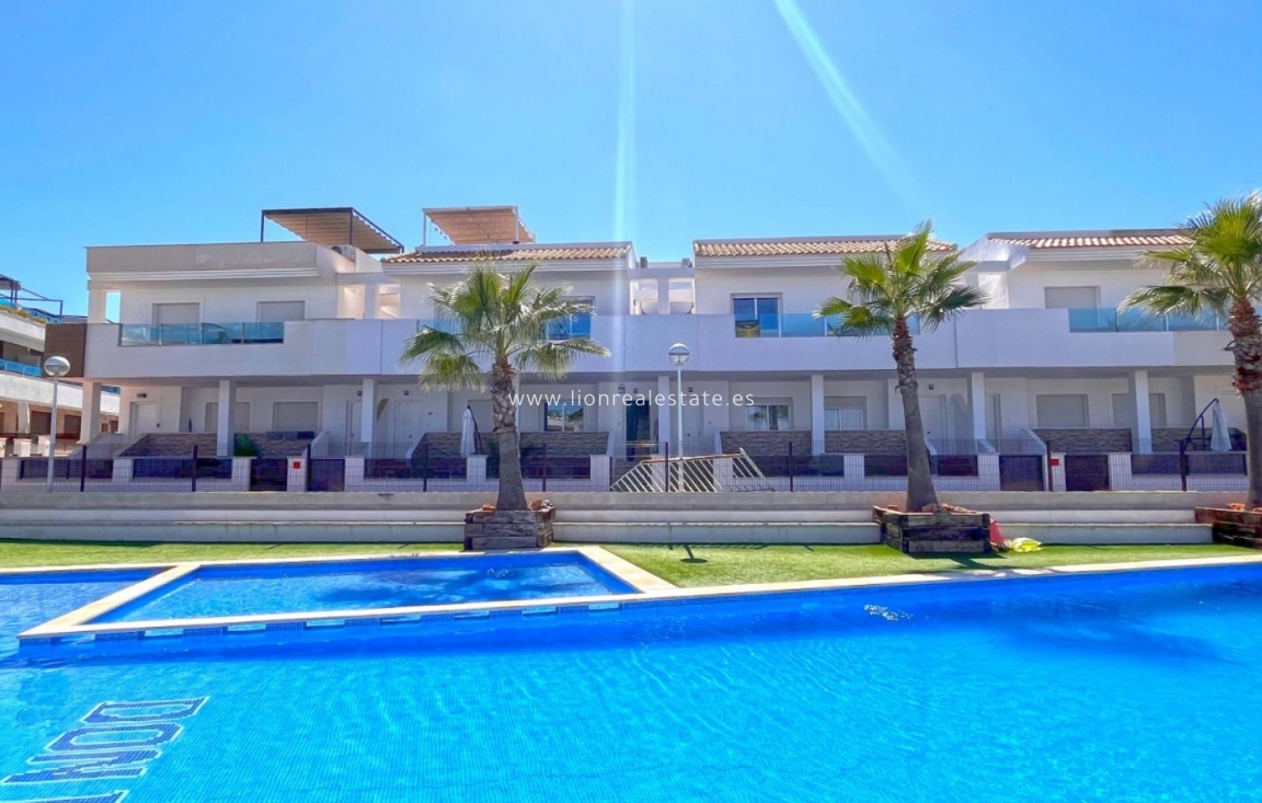 Перепродажа - Town House - Torrevieja - Los Balcones - Los Altos del Edén