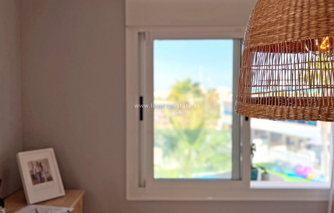 Перепродажа - Town House - Torrevieja - Los Balcones - Los Altos del Edén