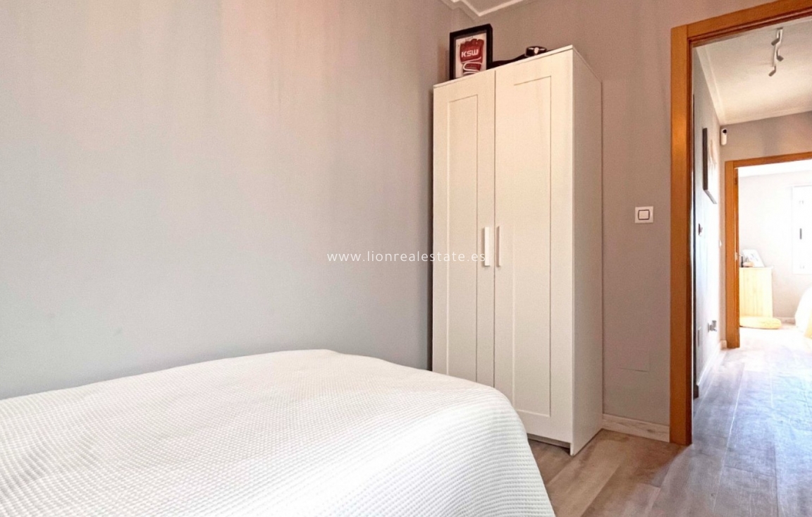 Перепродажа - Town House - Torrevieja - Los Balcones - Los Altos del Edén