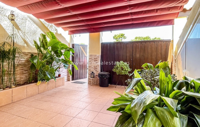 Перепродажа - Town House - Torrevieja - Los Balcones - Los Altos del Edén