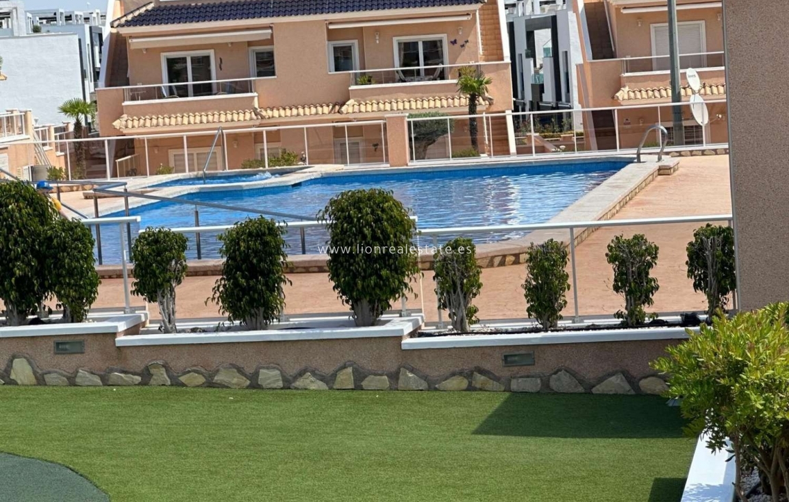 Перепродажа - Town House - Torrevieja - Los Balcones