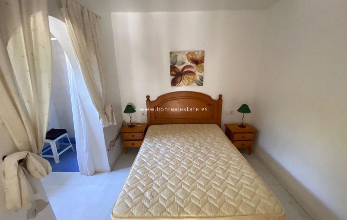 Перепродажа - Town House - Torrevieja - Punta Prima