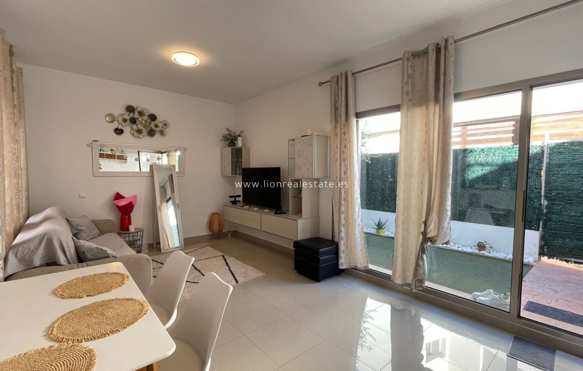 Перепродажа - Town House - Torrevieja - Punta Prima