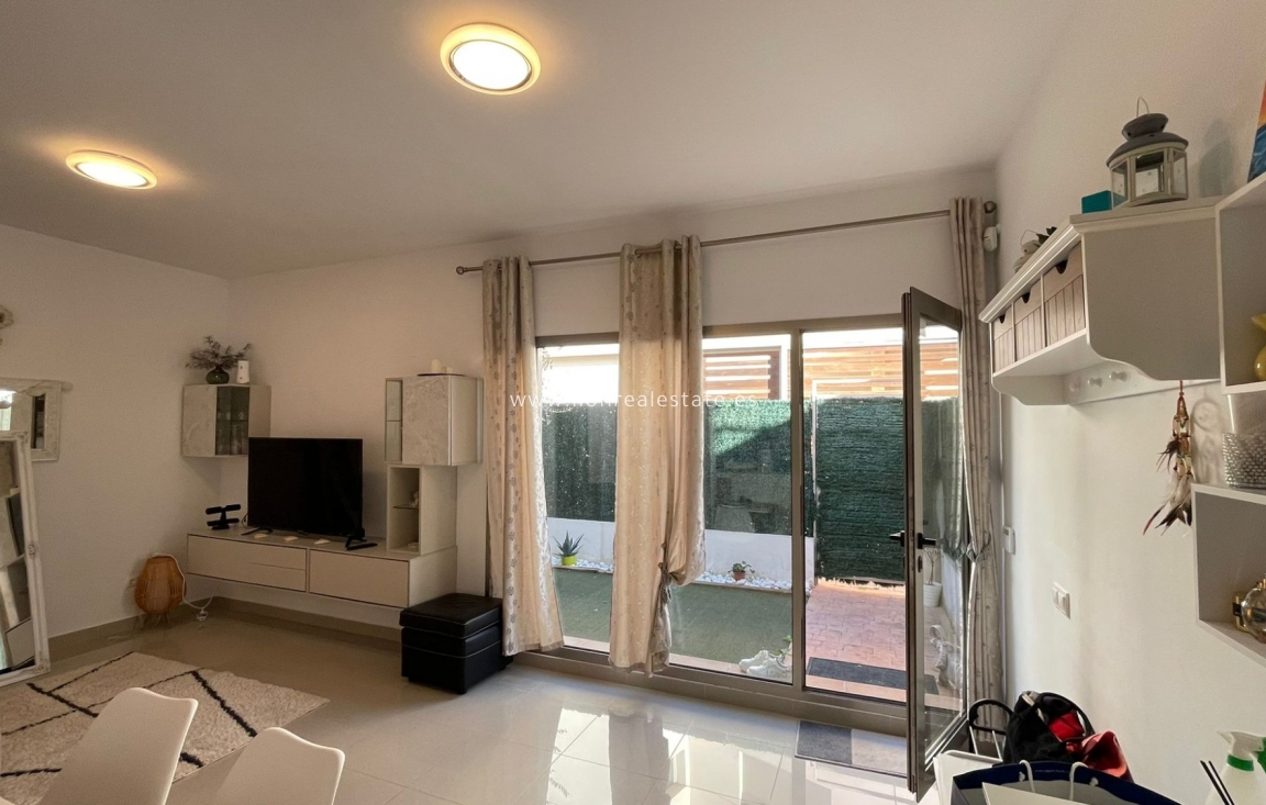 Перепродажа - Town House - Torrevieja - Punta Prima