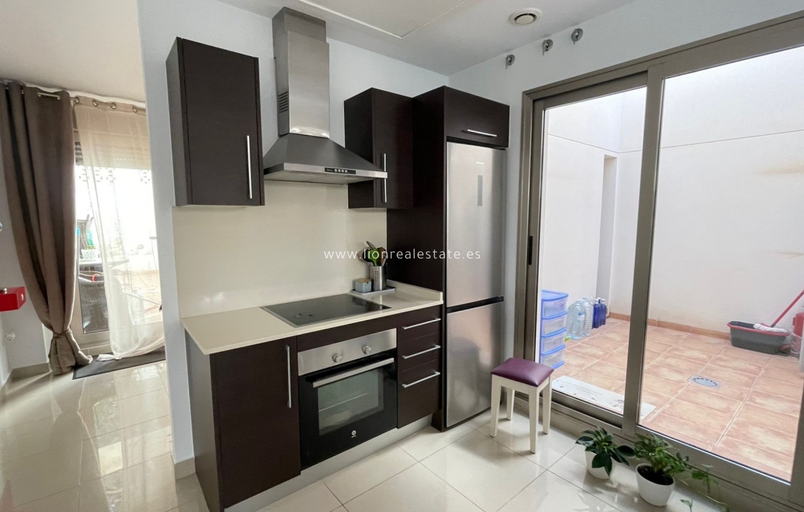 Перепродажа - Town House - Torrevieja - Punta Prima