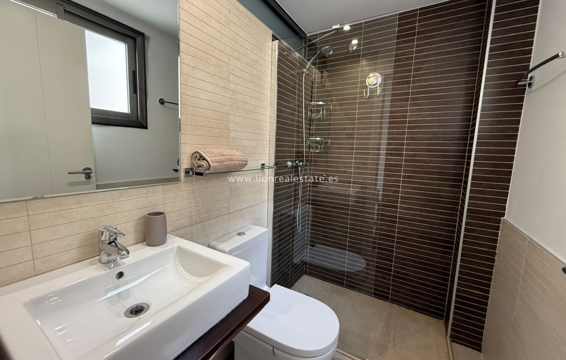 Перепродажа - Town House - Torrevieja - Punta Prima