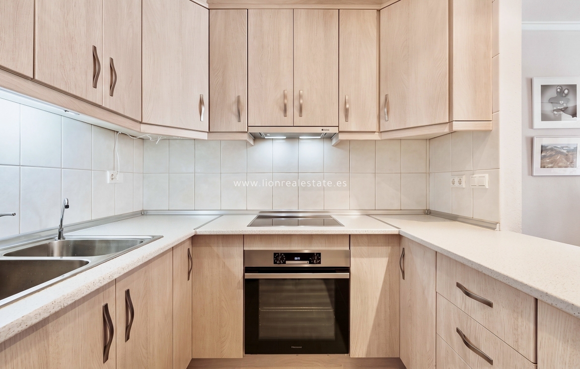 Перепродажа - Town House - Torrevieja