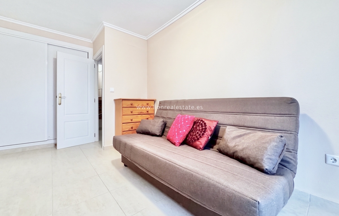Перепродажа - Town House - Torrevieja