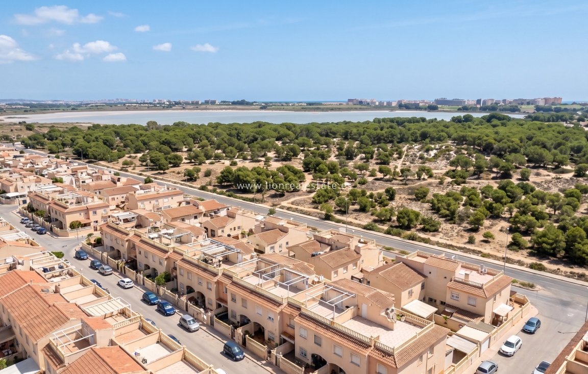 Перепродажа - Town House - Torrevieja