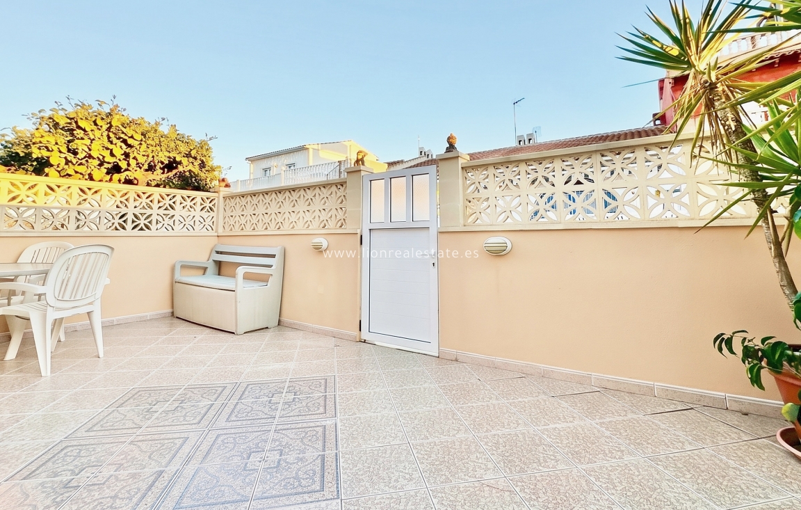 Перепродажа - Town House - Torrevieja