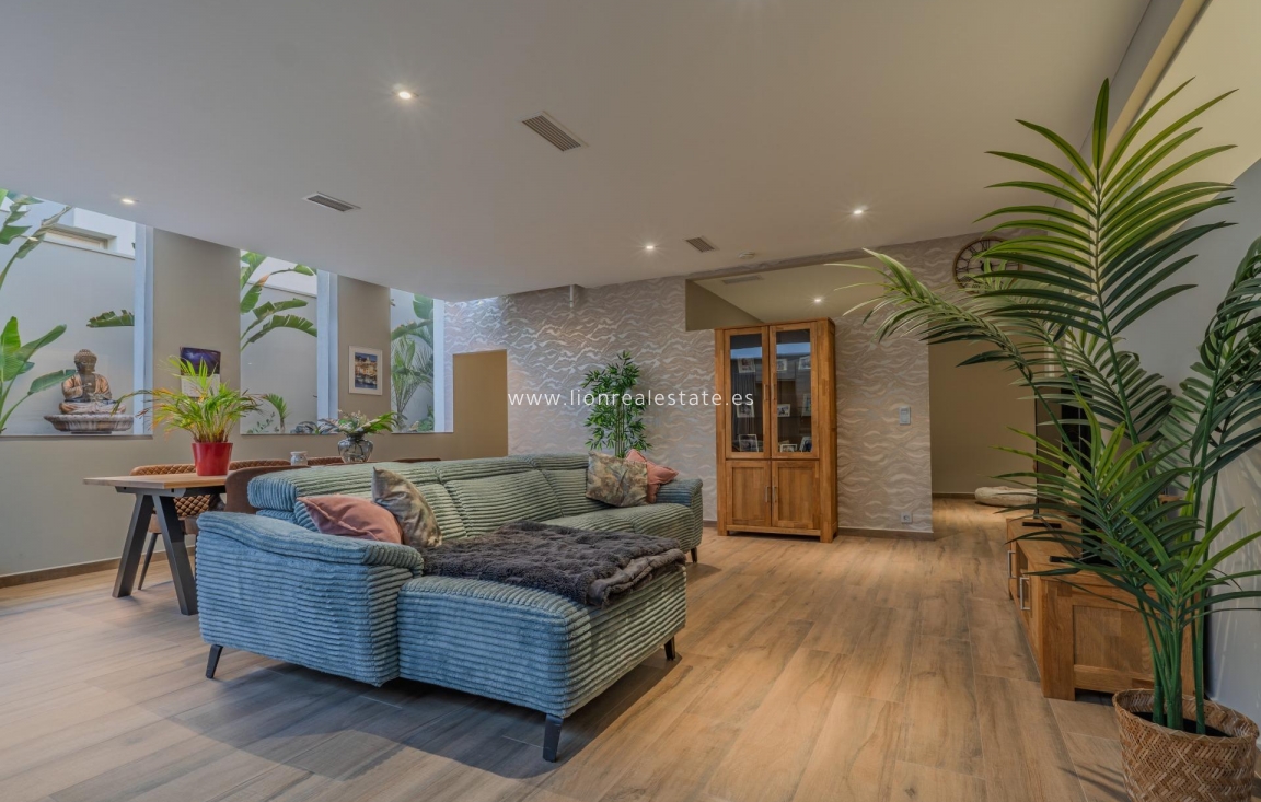 Перепродажа - Villa - Benijofar - Residencial benimar