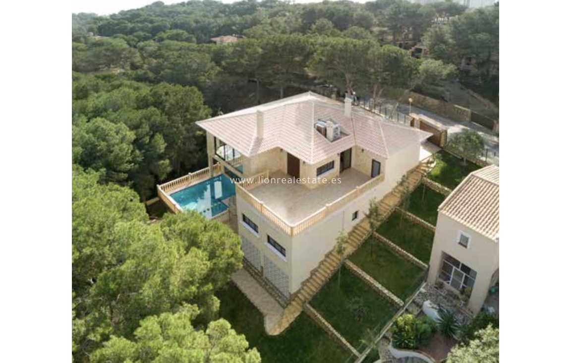 Перепродажа - Villa - Campoamor