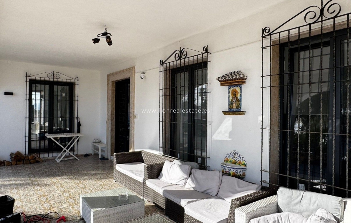 Перепродажа - Villa - Crevillent - Comunidad valenciana