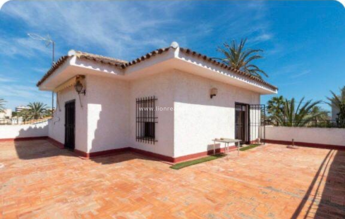 Перепродажа - Villa - Orihuela Costa - Cabo Roig