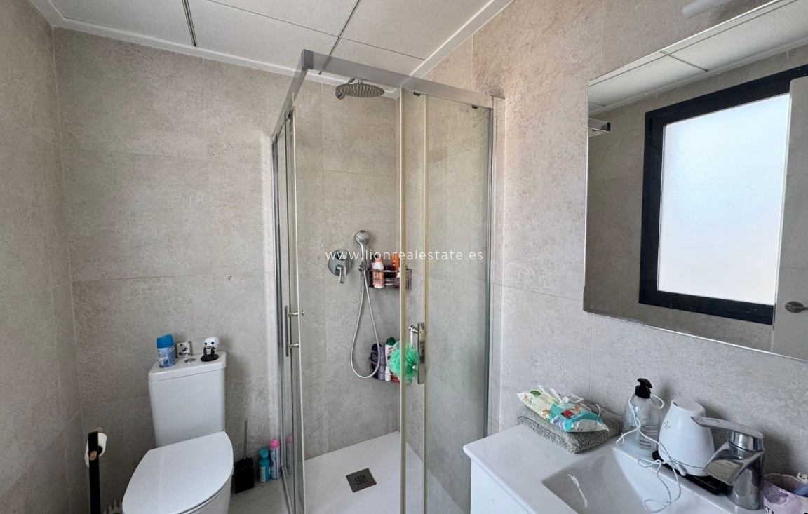 Перепродажа - Villa - Orihuela Costa - PAU 26