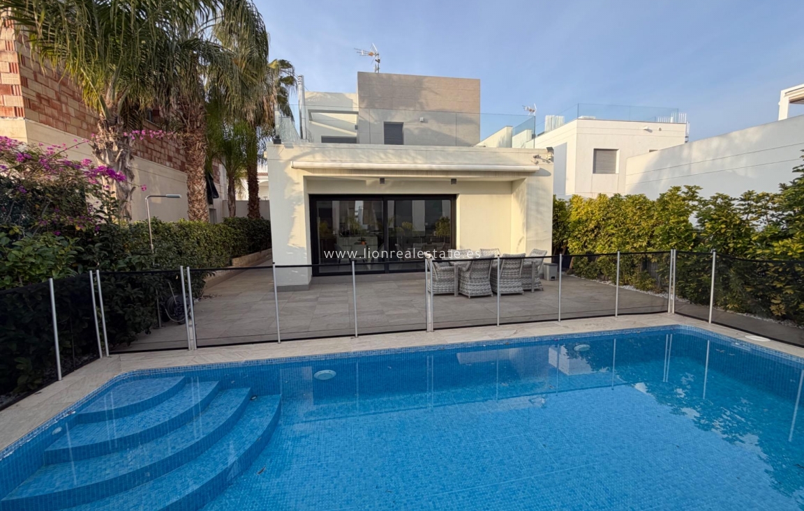 Перепродажа - Villa - Rojales - Cuidad Quesada