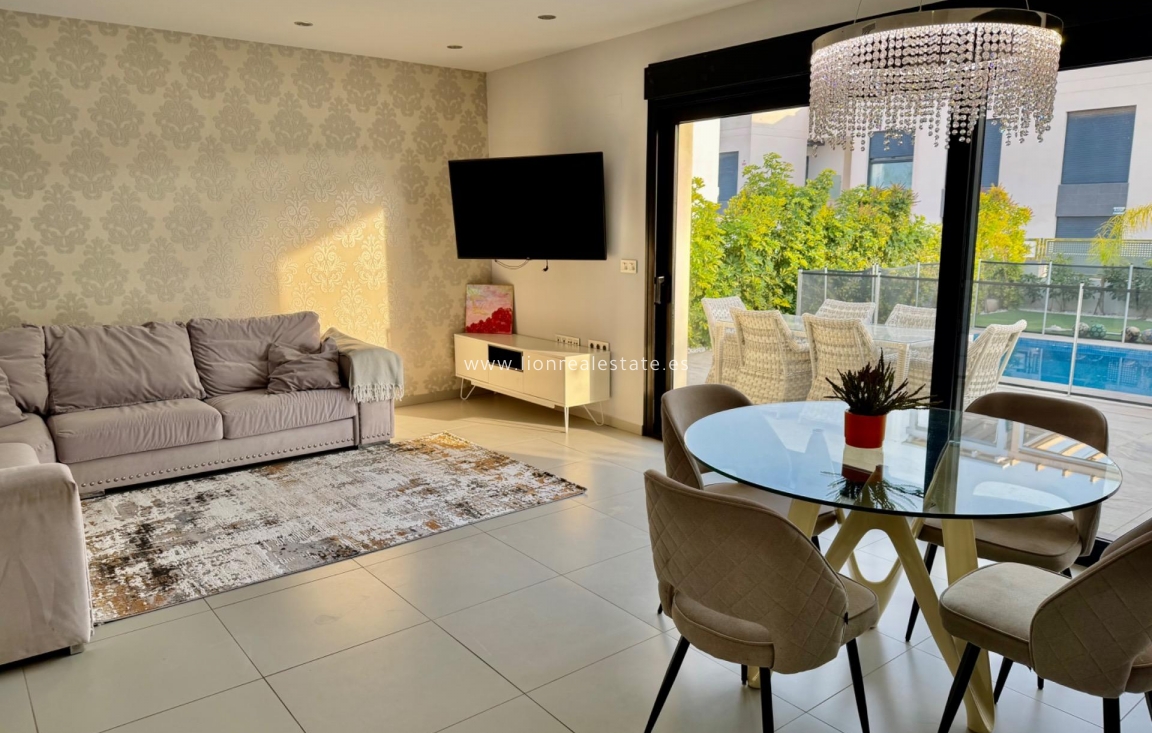 Перепродажа - Villa - Rojales - Cuidad Quesada