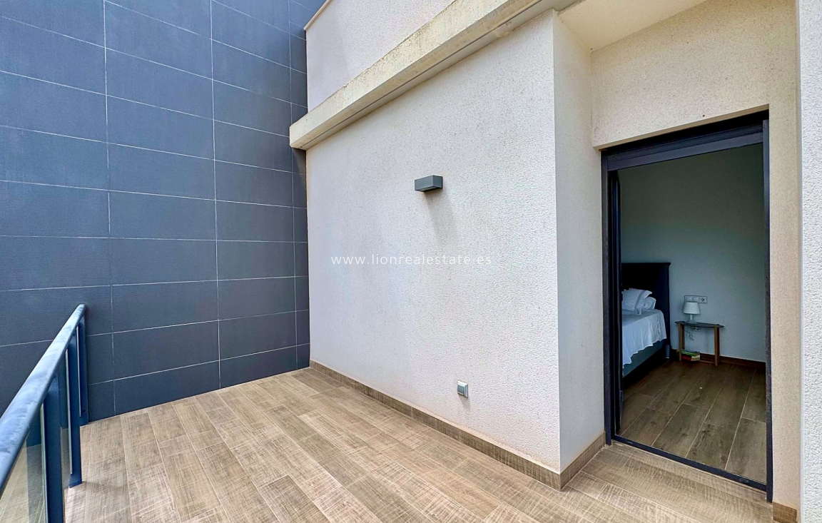 Перепродажа - Villa - San Miguel de Salinas - Bellavista