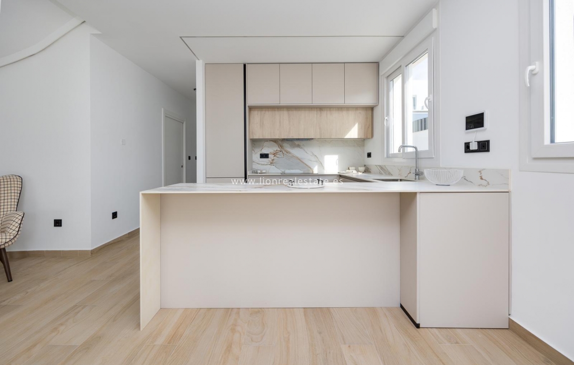 Перепродажа - Villa - Torrevieja - Aguas Nuevas