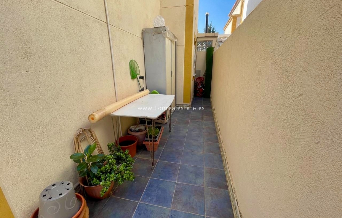 Перепродажа - Villa - Torrevieja - Carrefour