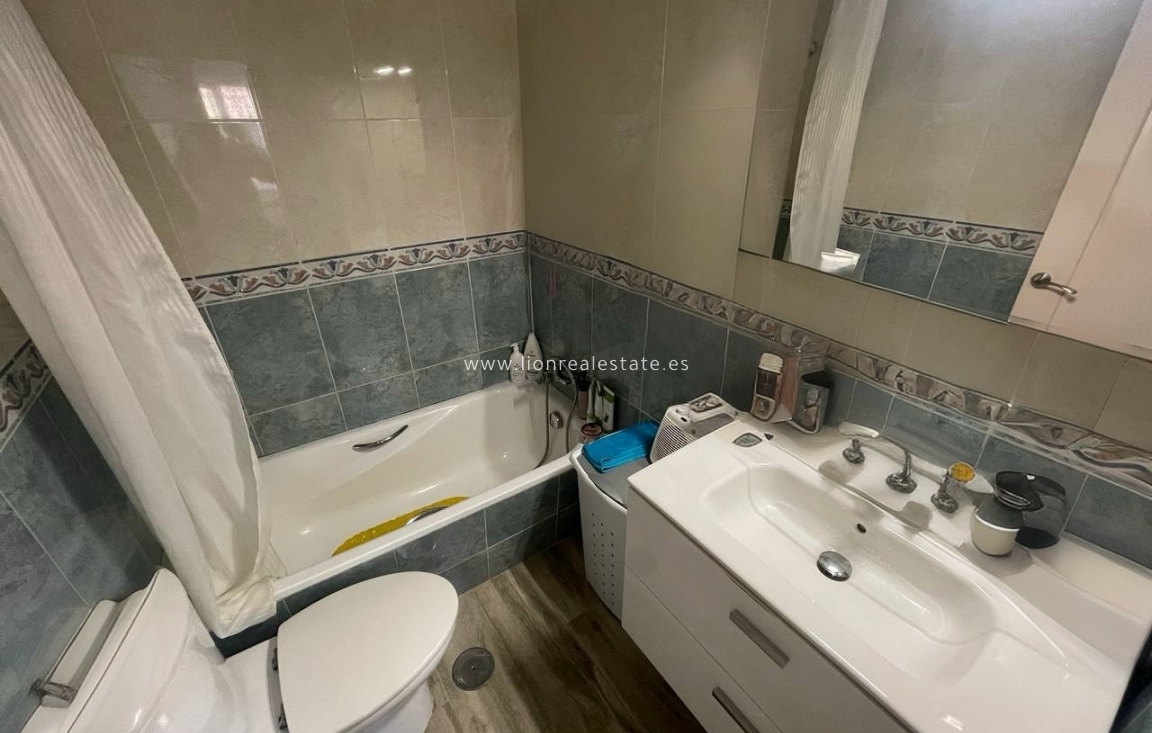 Перепродажа - Villa - Torrevieja - Carrefour