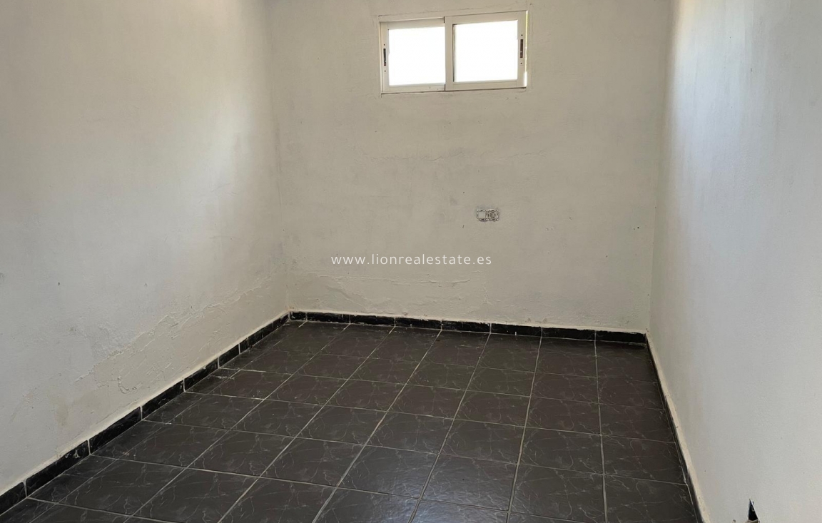 Перепродажа - Villa - Torrevieja - Los Balcones - Los Altos del Edén