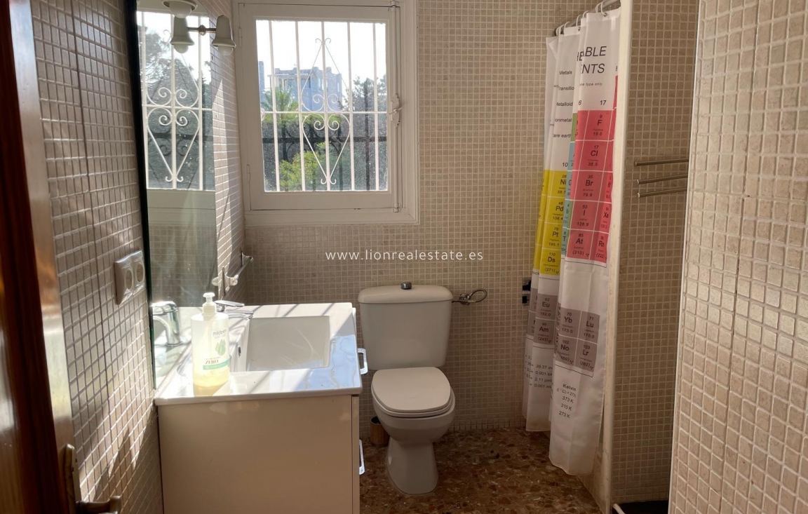 Перепродажа - Villa - Torrevieja - Los Balcones - Los Altos del Edén