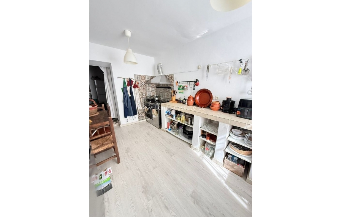 Перепродажа - Villa - Valencia - Sant Francesc