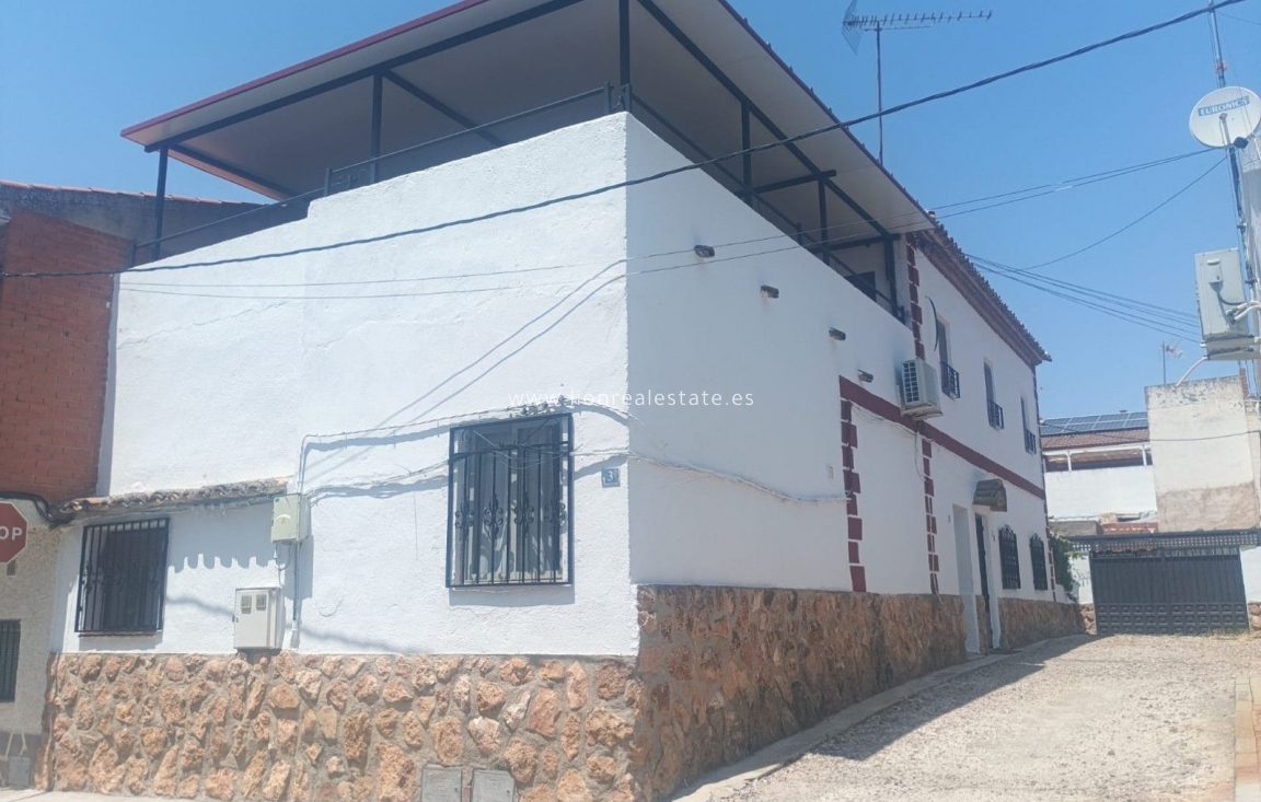 Перепродажа - Villa - Valencia - Sant Francesc