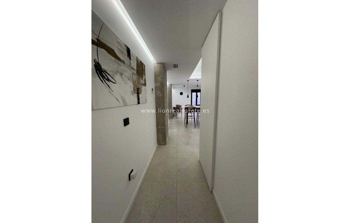 Resale - Apartment / flat - Alicante - Center