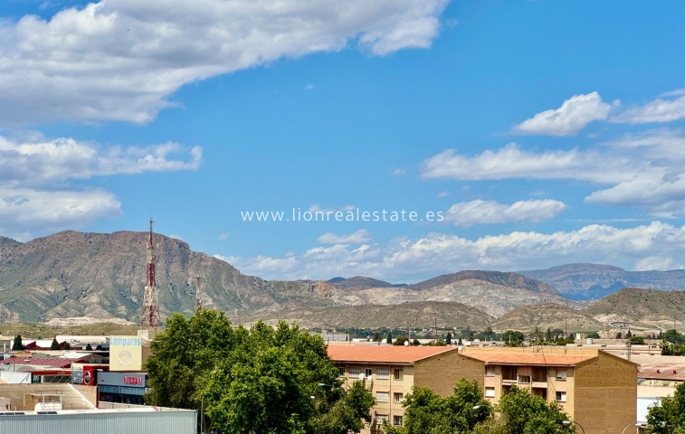 Resale - Apartment / flat - Alicante - La Florida