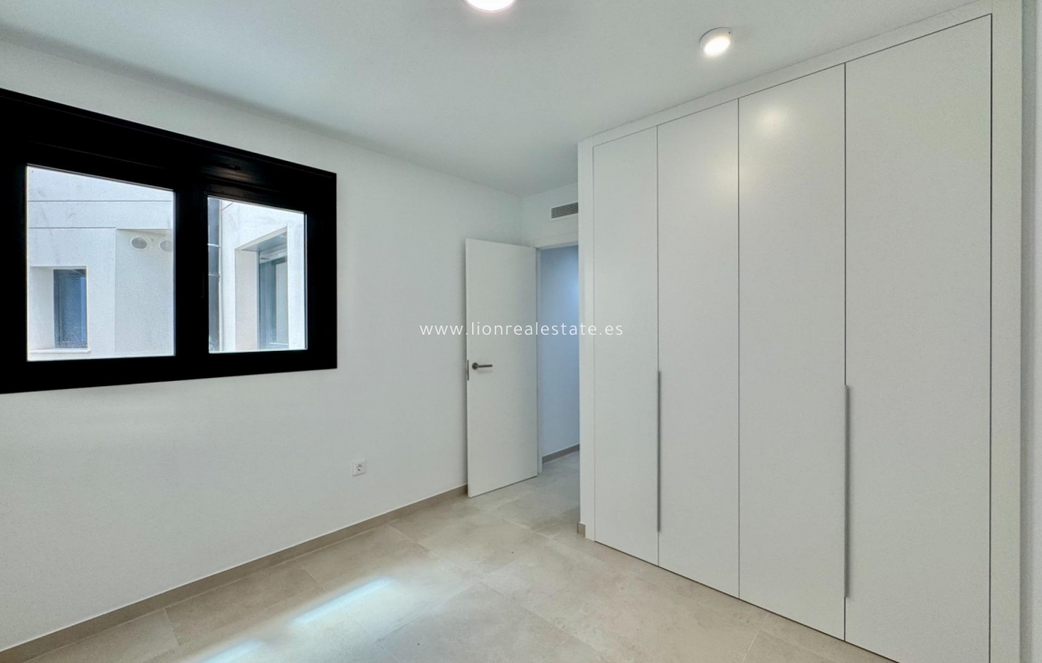 Resale - Apartment / flat - Alicante - La Florida