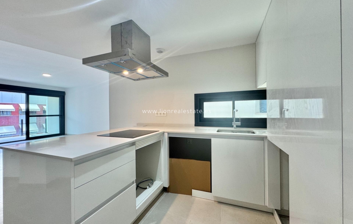 Resale - Apartment / flat - Alicante - La Florida