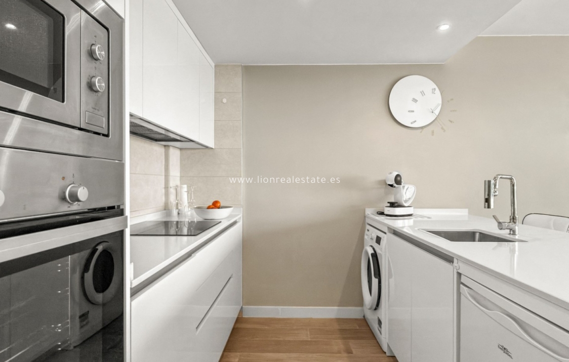 Resale - Apartment / flat - Cartagena - Playa Honda-Playa Paraíso